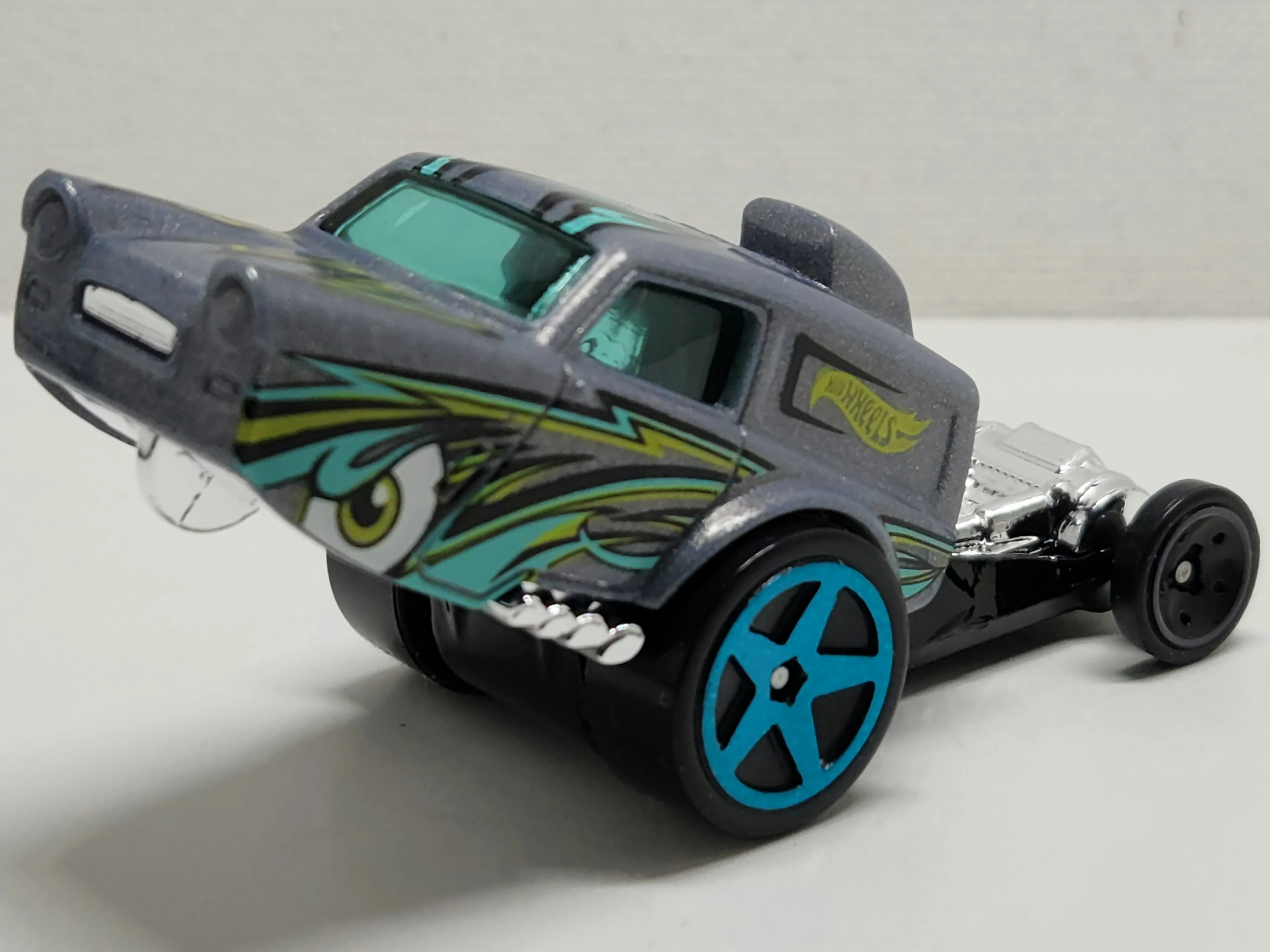 HW Poppa Wheelie