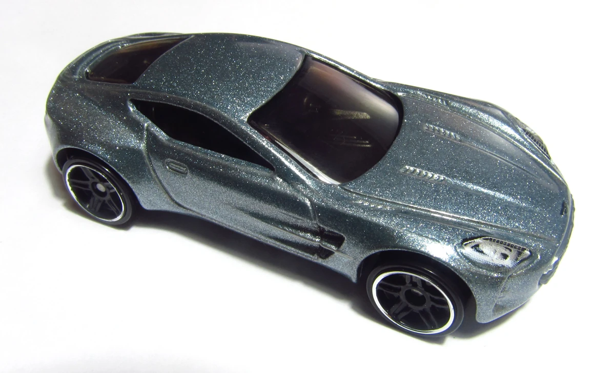 Aston Martin One-77