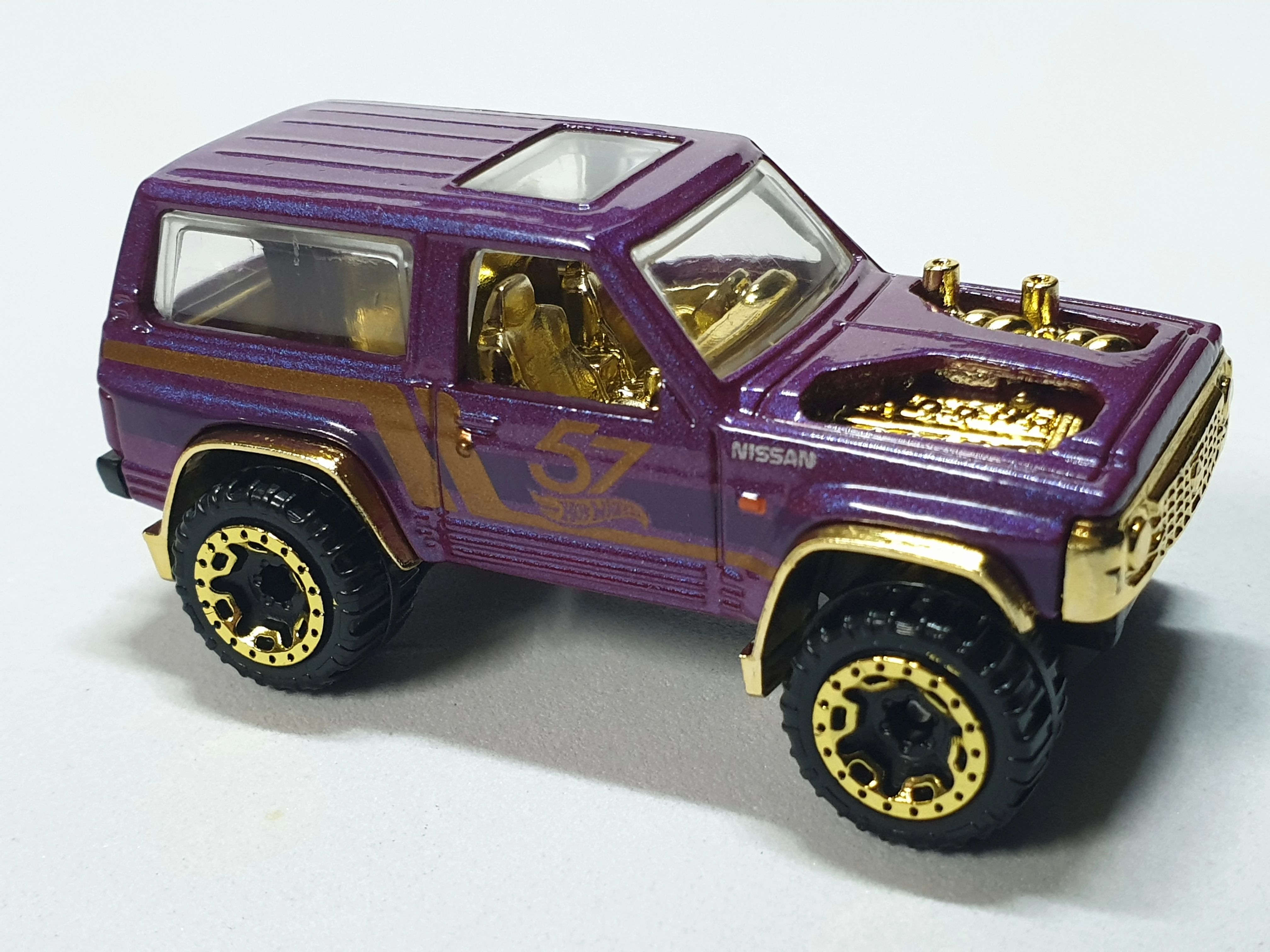 Nissan Patrol Custom