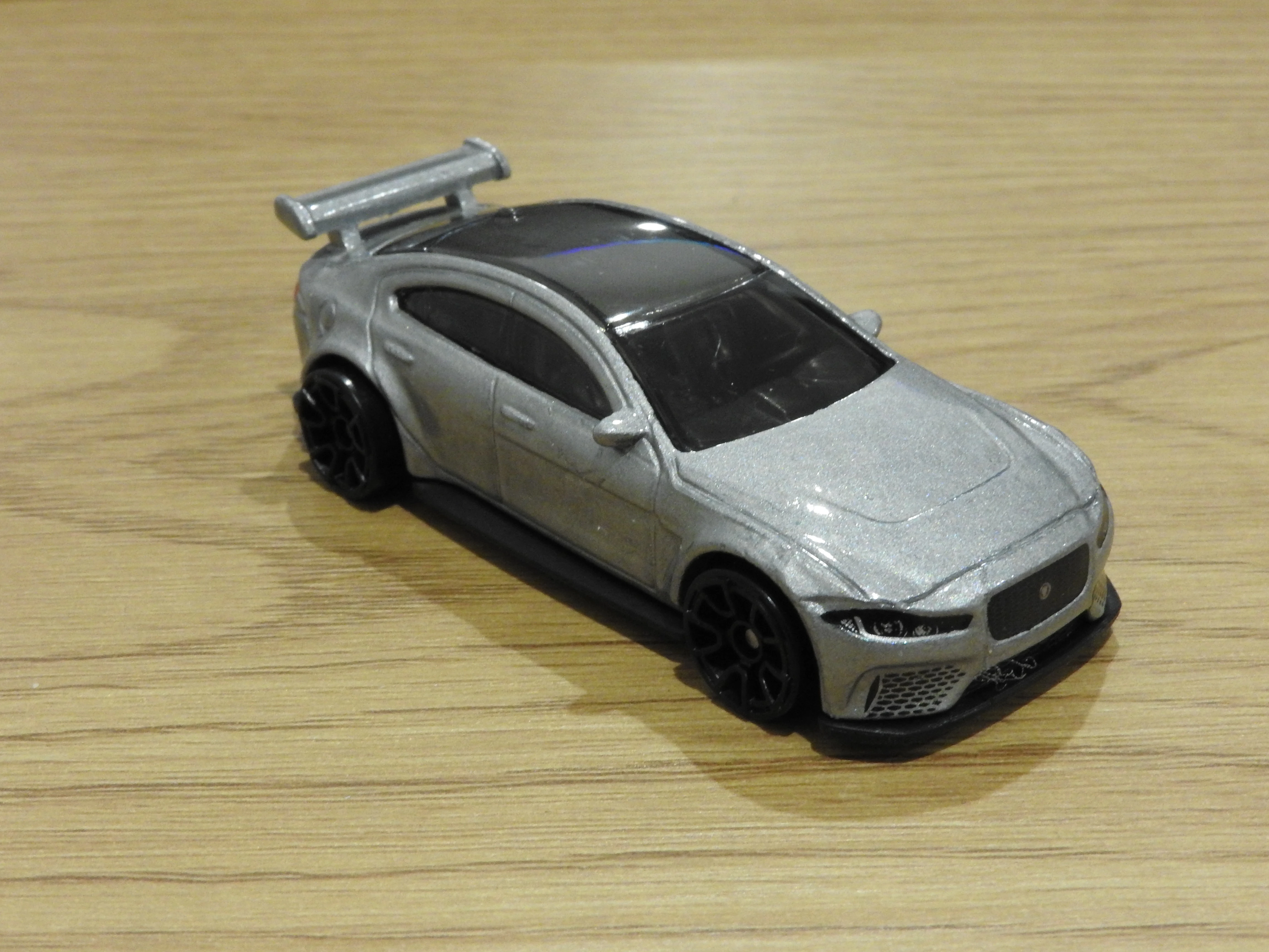 Jaguar XE SV Project 8