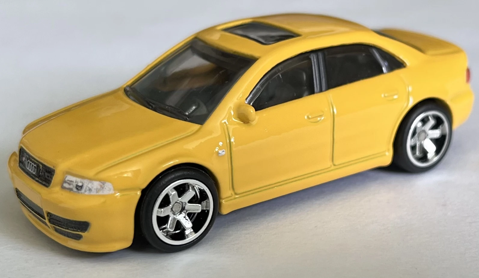 Audi S4 quattro