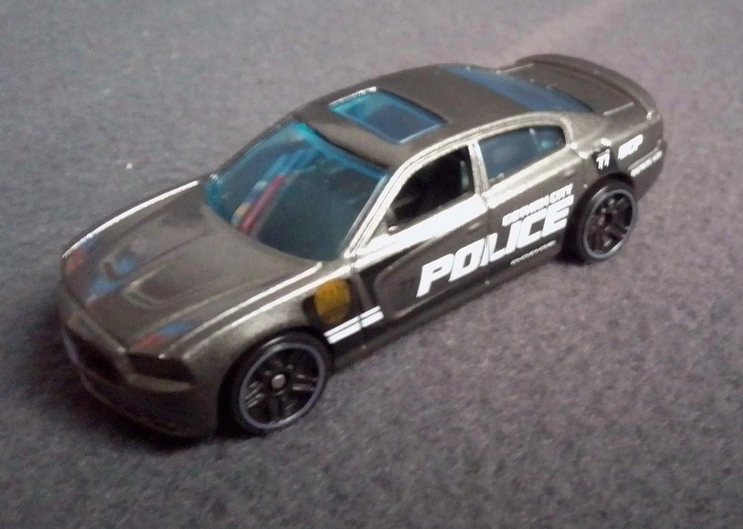 '11 Dodge Charger R/T
