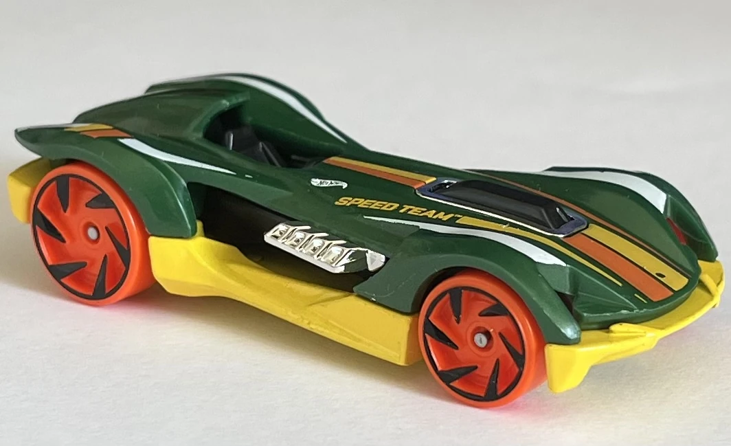 Roadster Bite