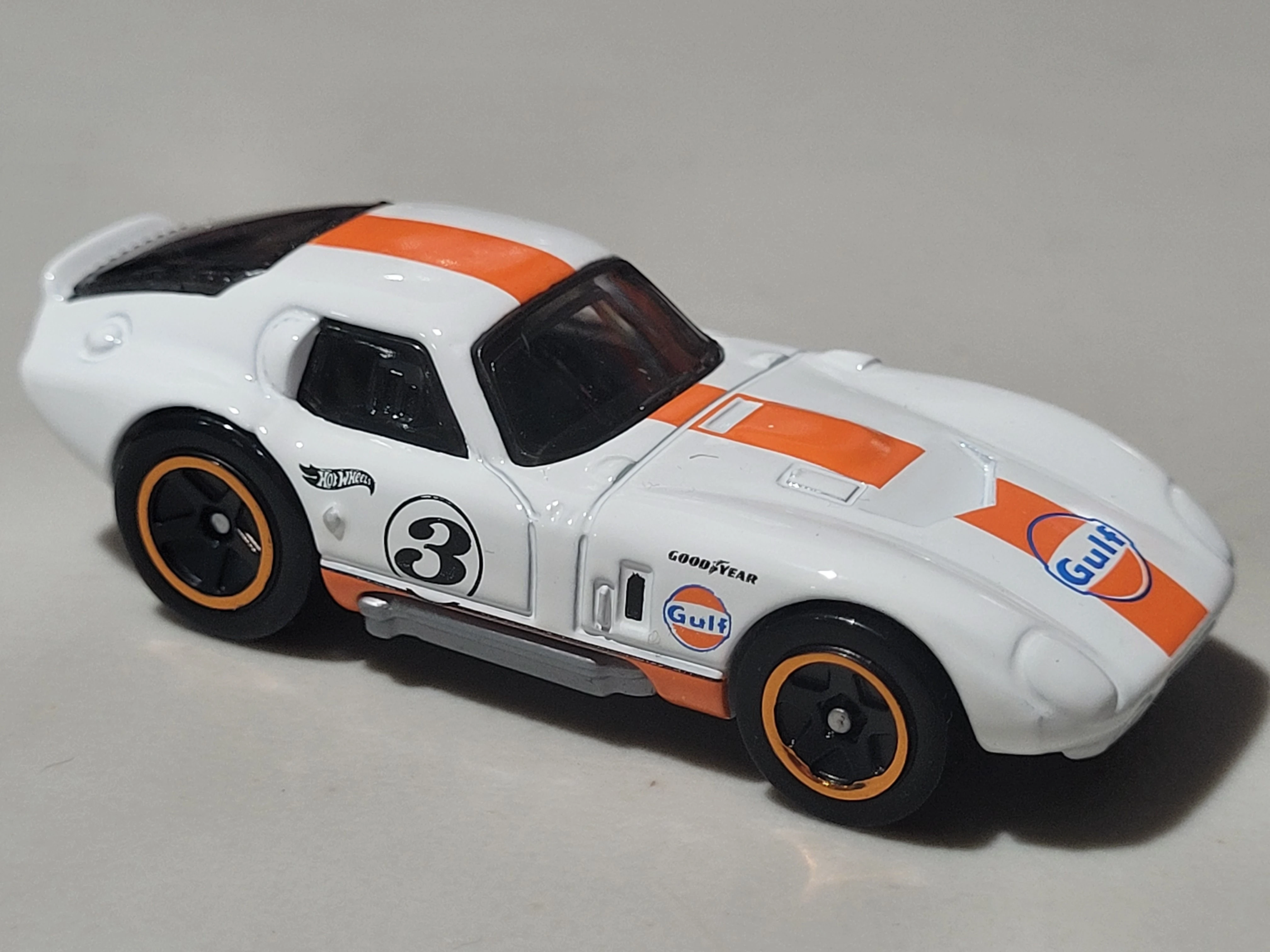Shelby Cobra "Daytona" Coupe