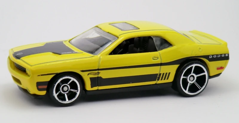 '08 Dodge Challenger SRT8