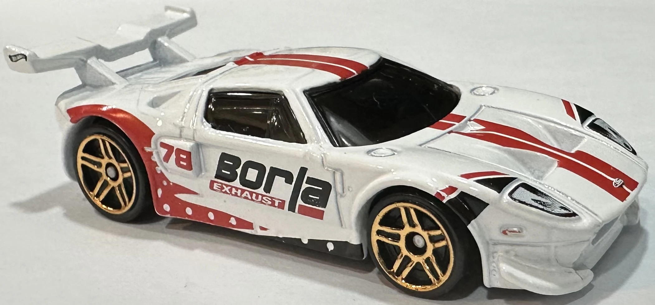 FORD GT