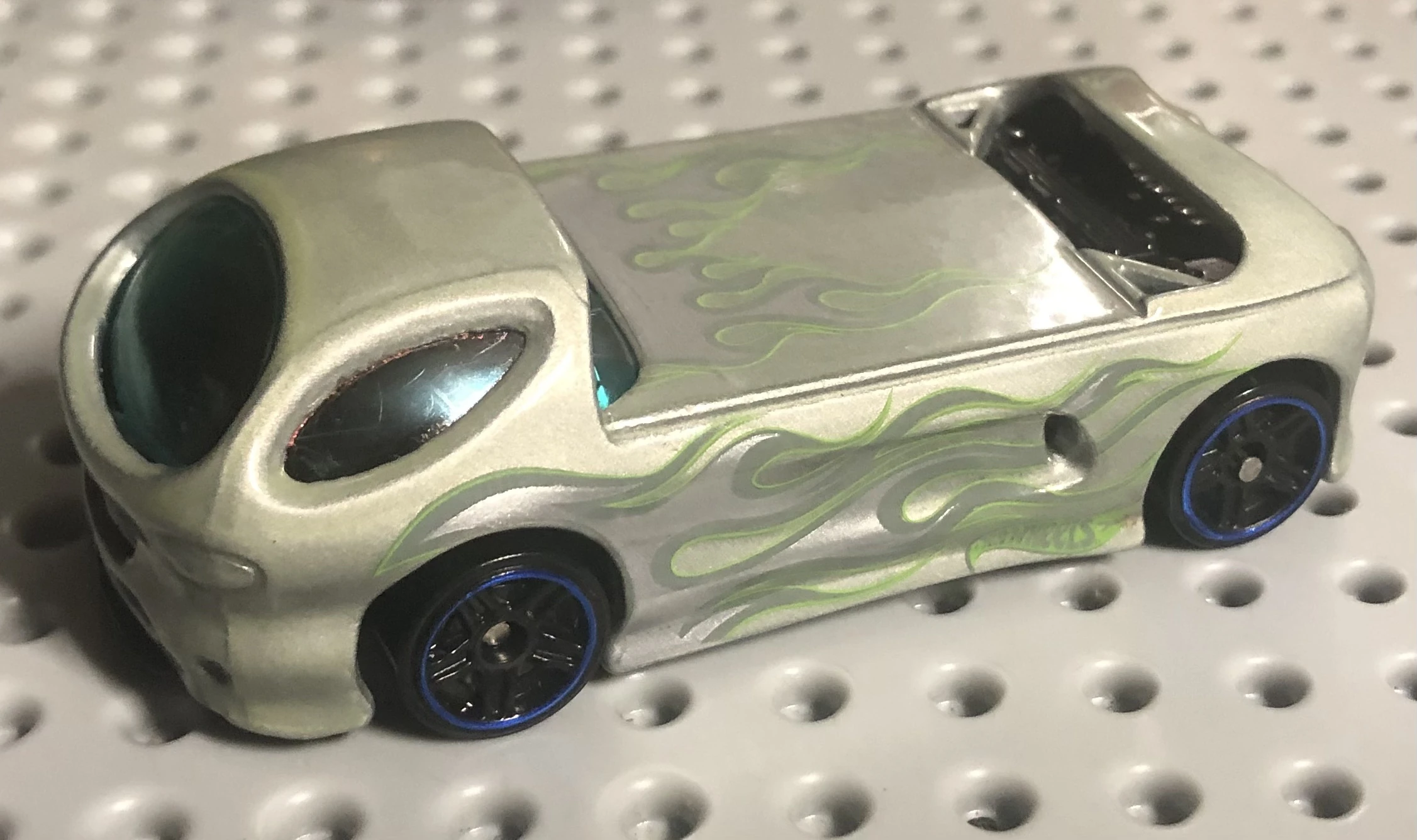 Deora II