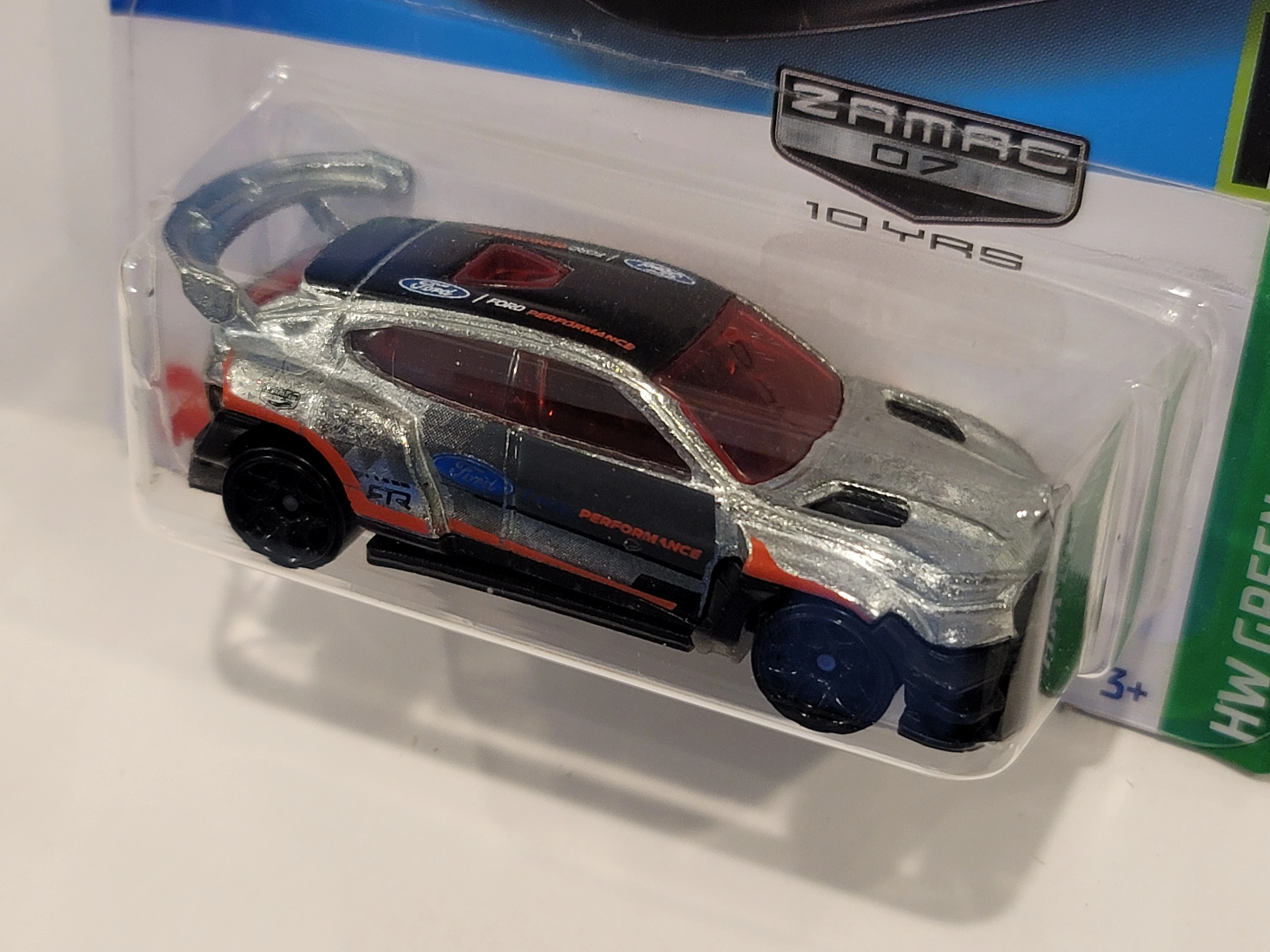 Ford Mustang Mach-E 1400