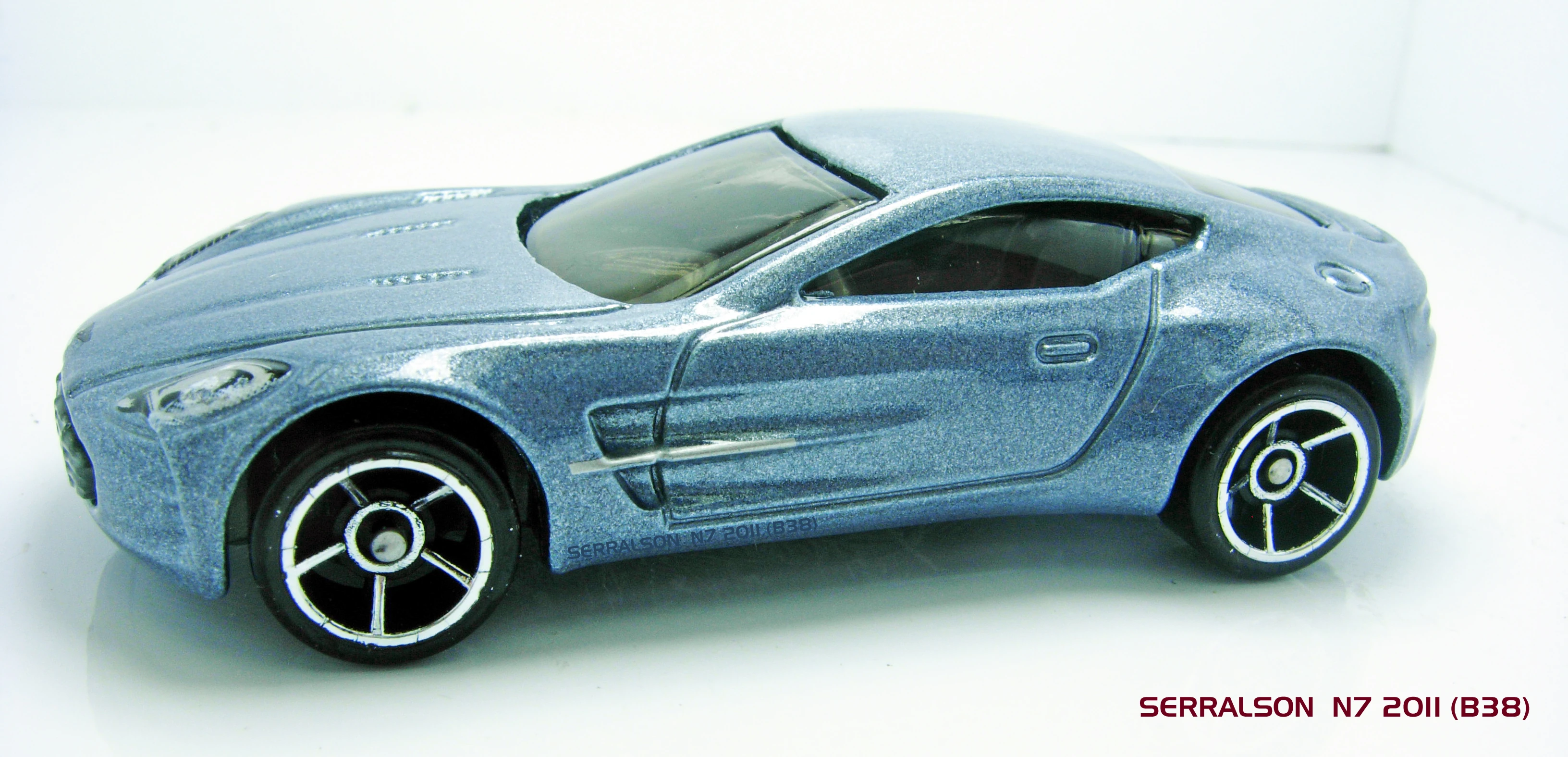 Aston Martin One-77