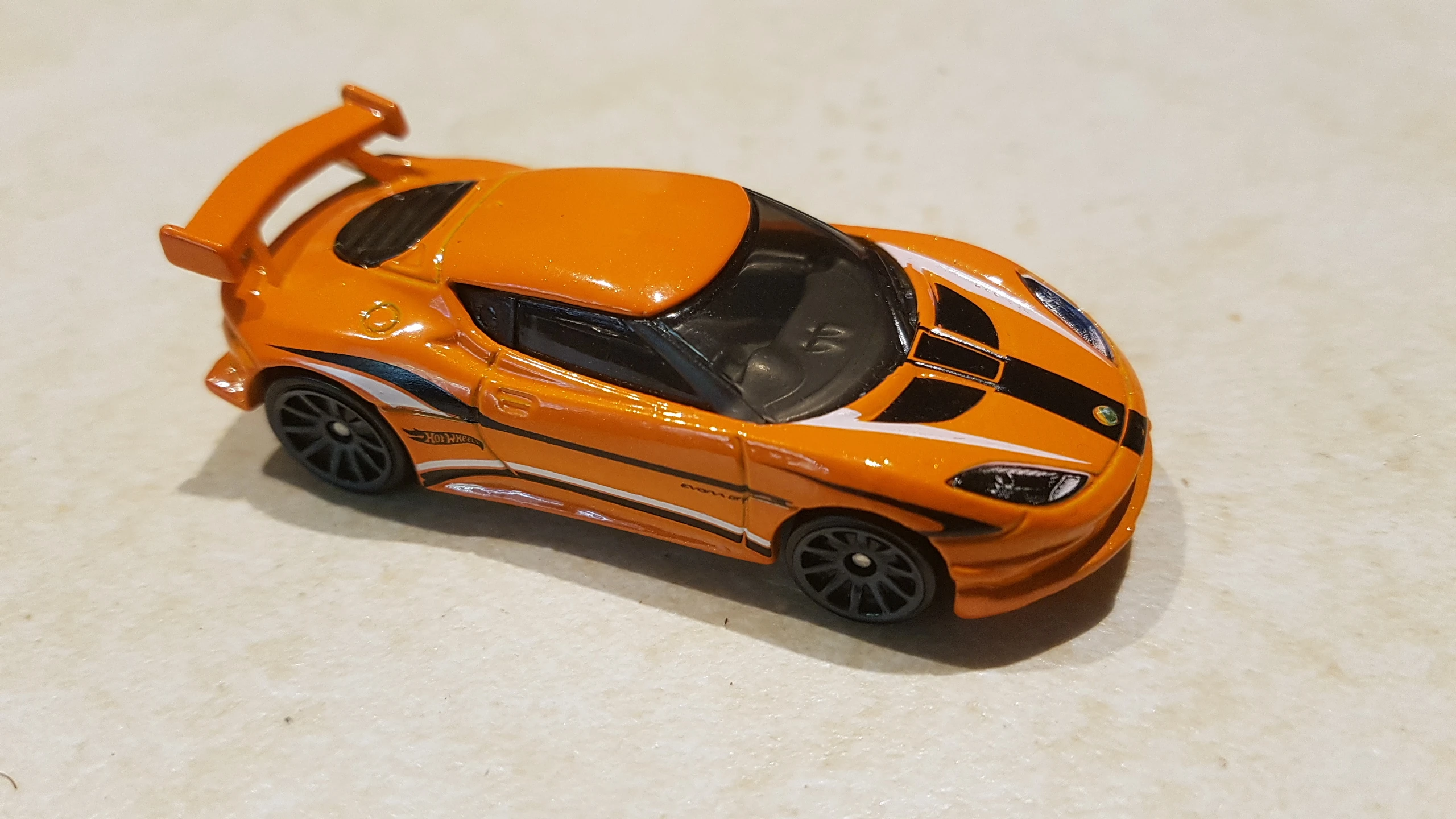 Lotus Evora GT4