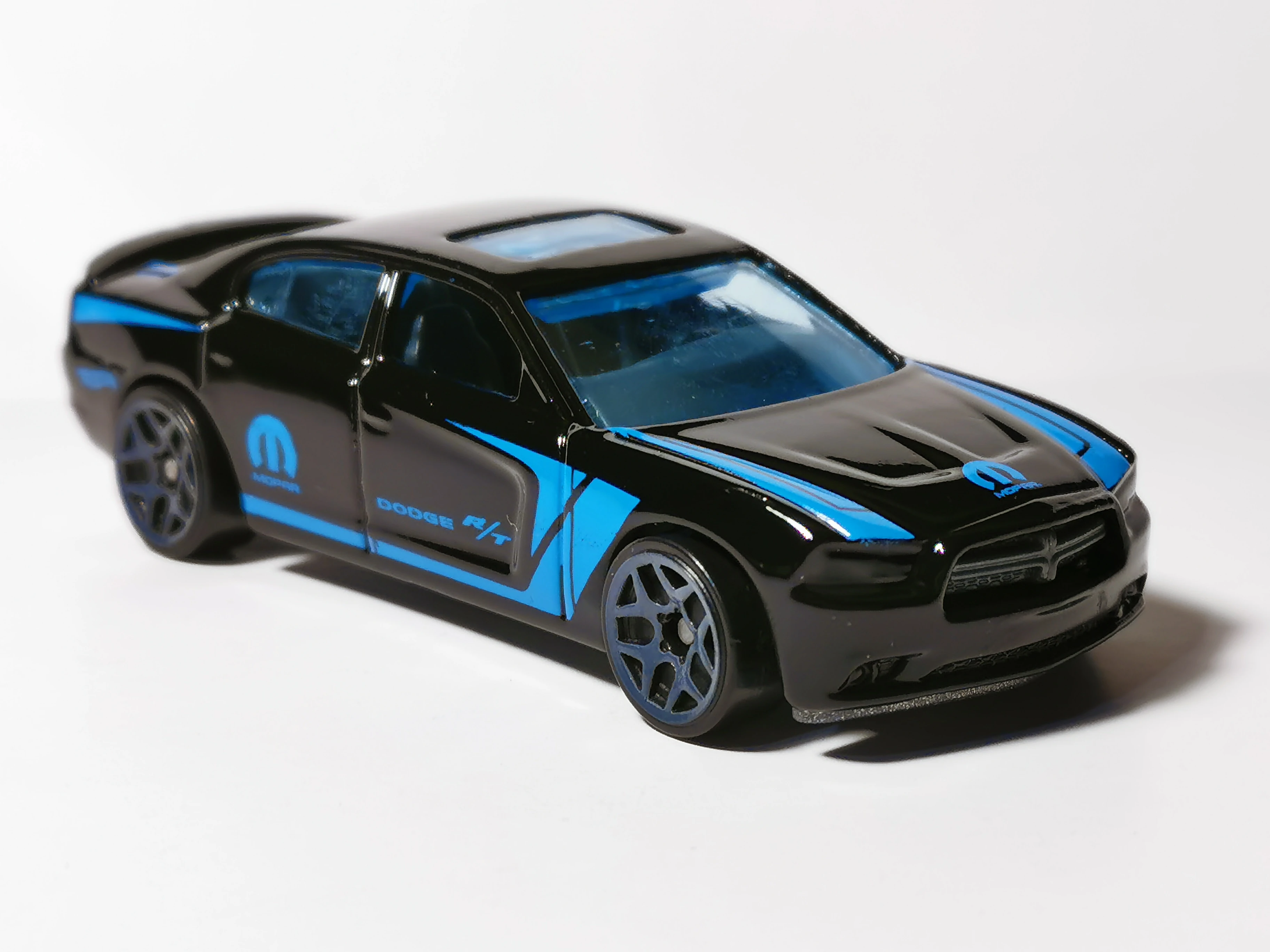 '11 Dodge Charger R/T