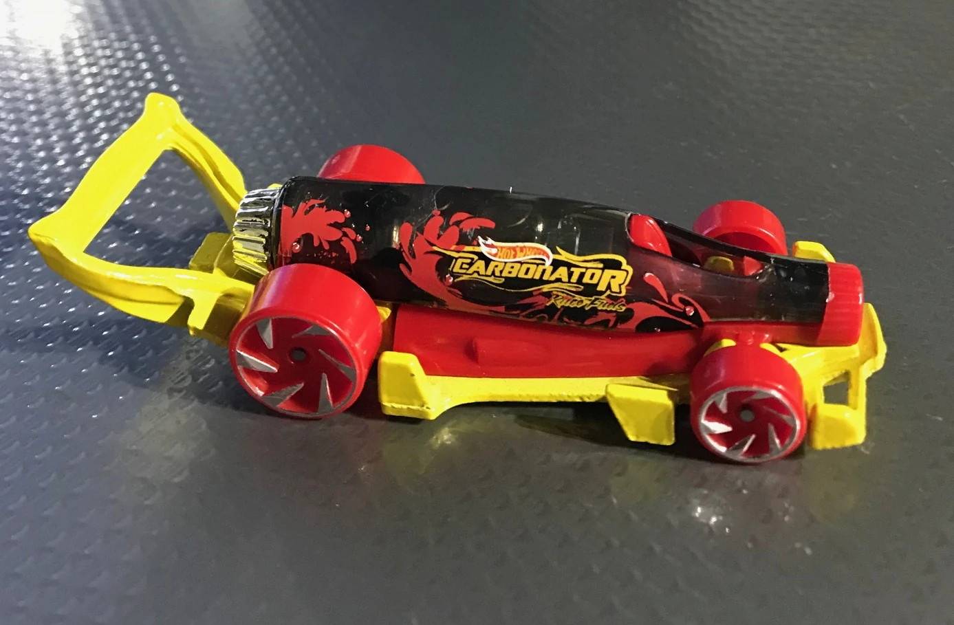 Carbonator