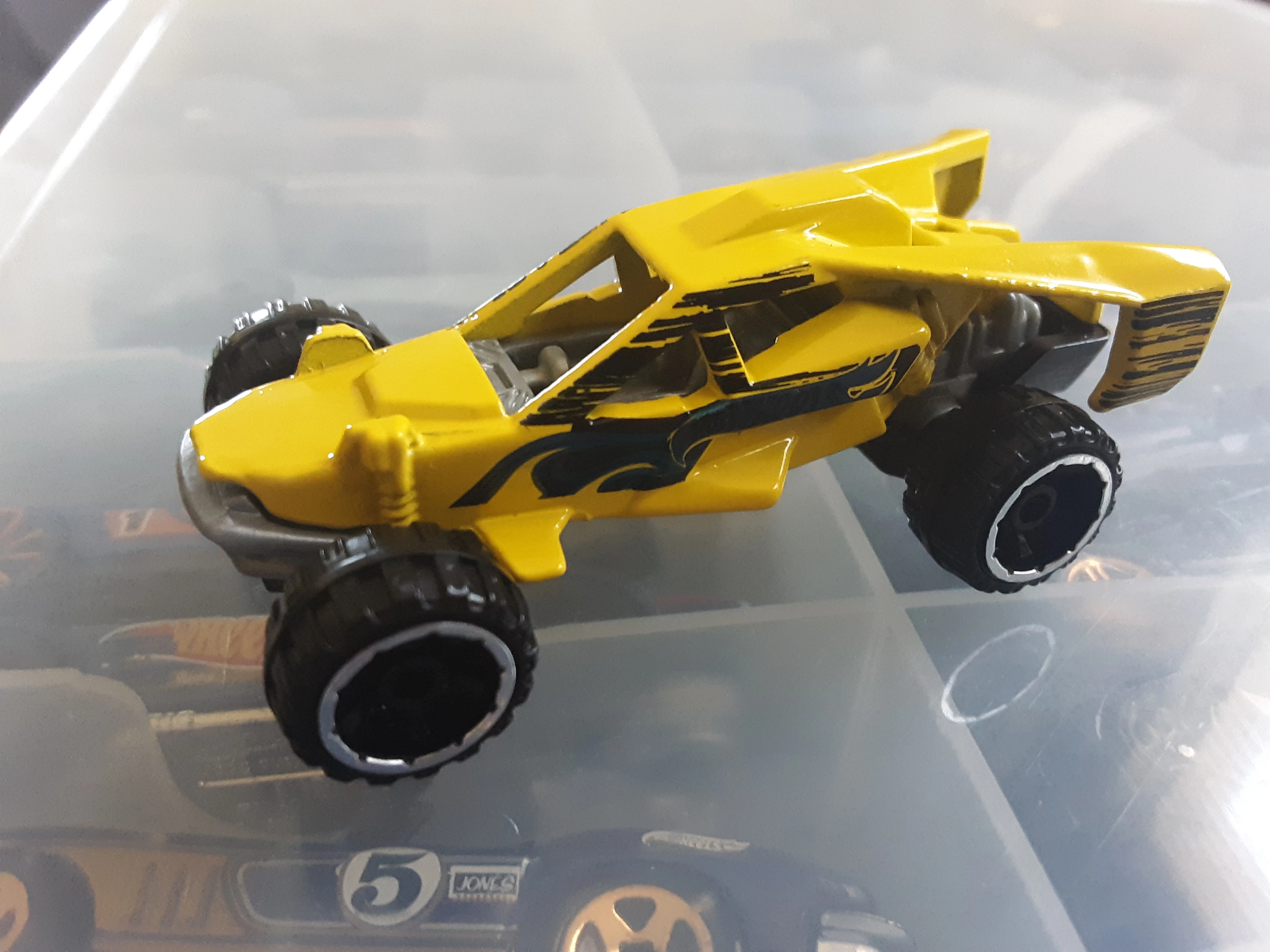 Team Hot Wheels Corkscrew Buggy