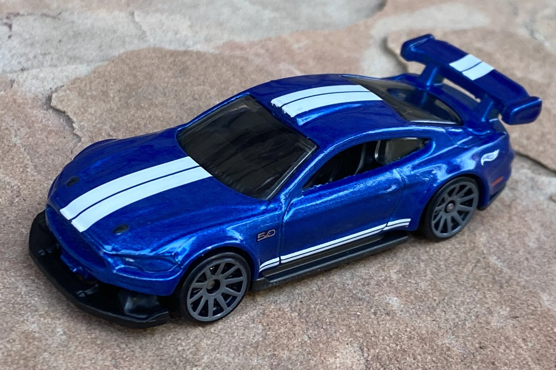 Custom '18 Ford Mustang GT