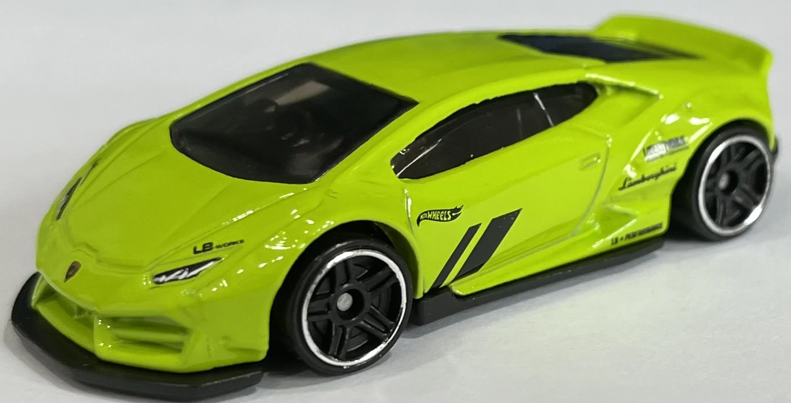 LB-WORKS Lamborghini Huracán Coupé