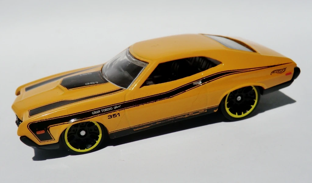 '72 Ford Gran Torino Sport
