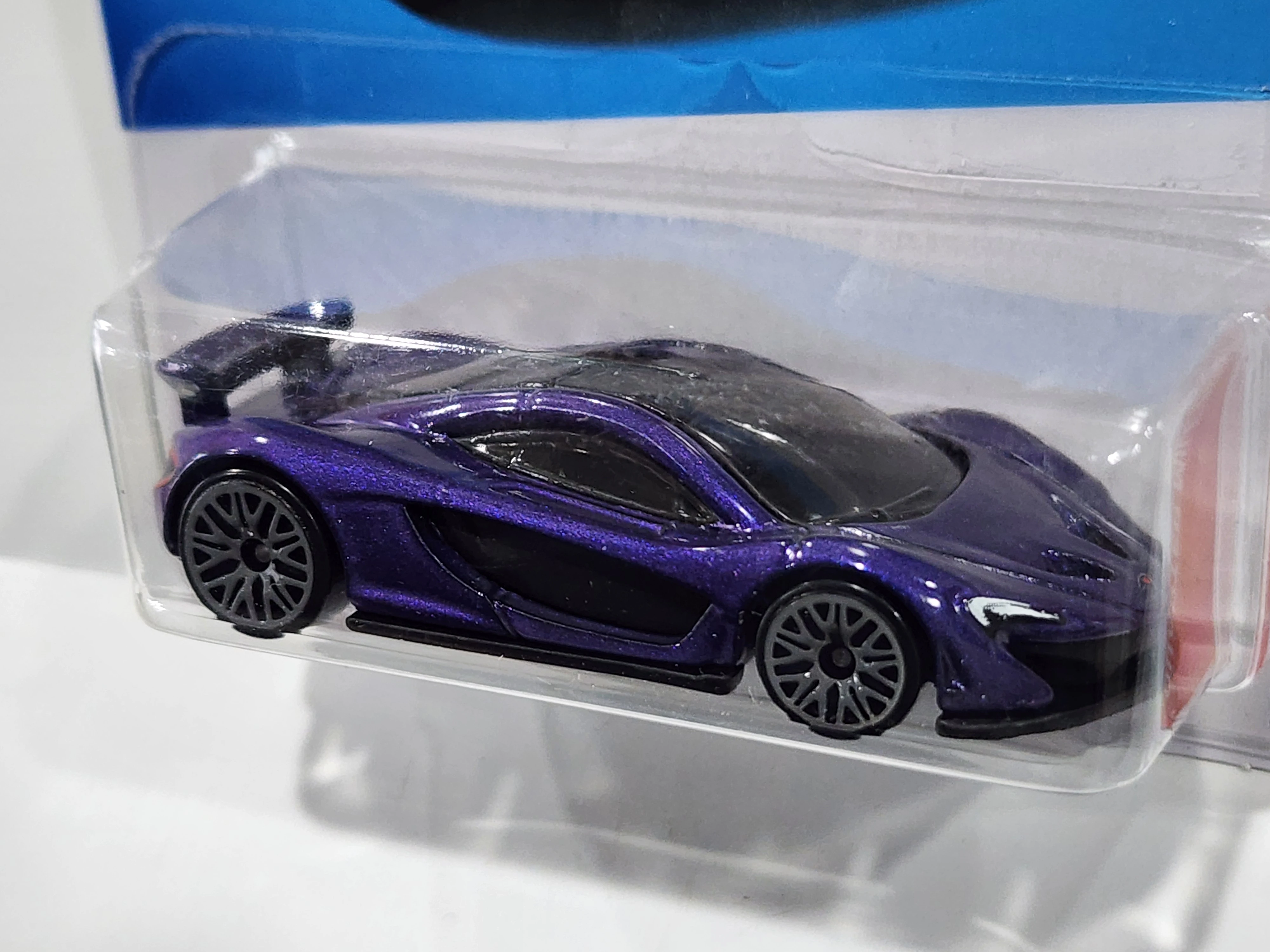 McLaren P1