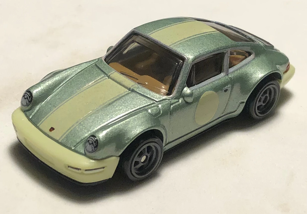 Porsche 964