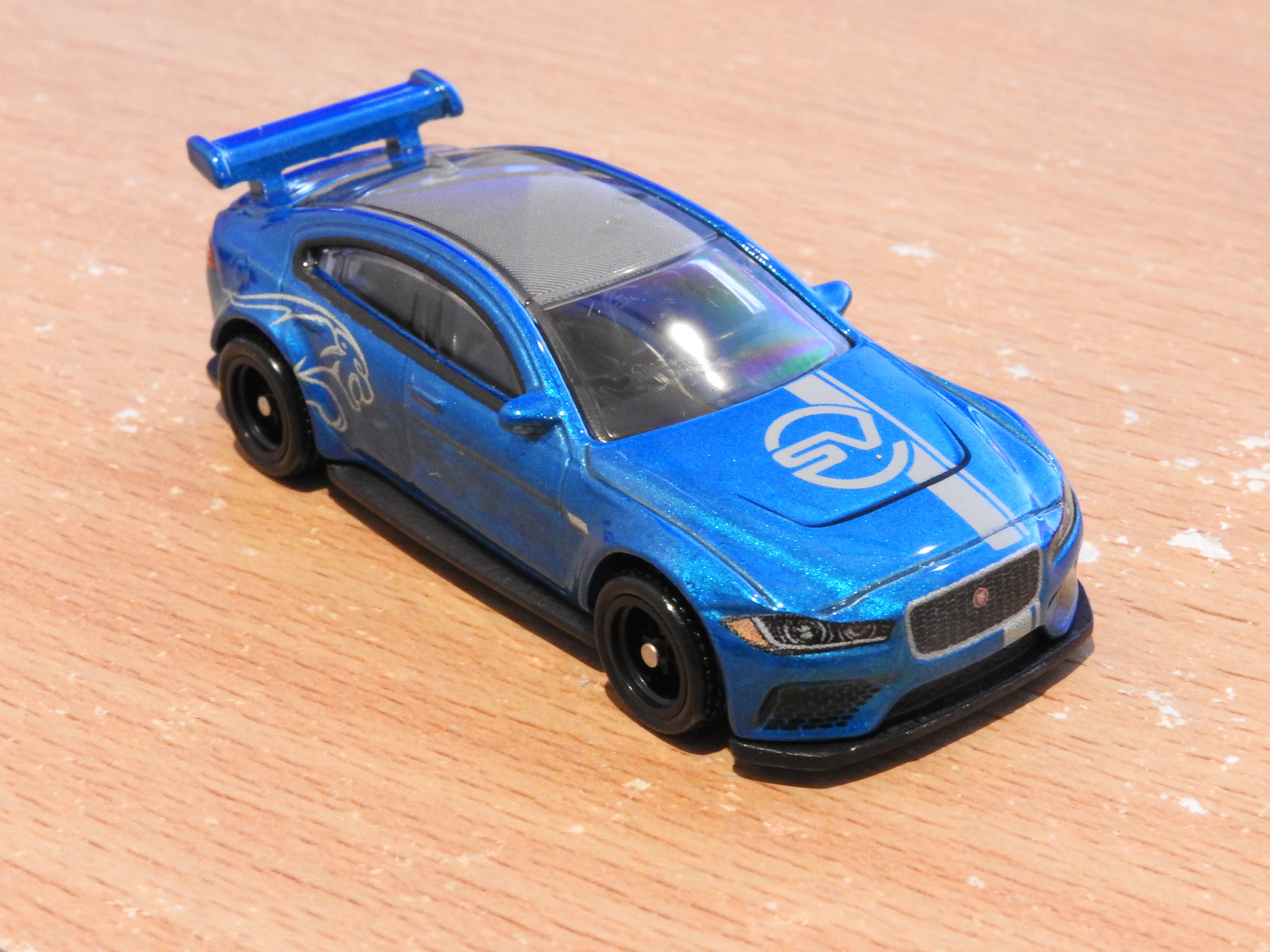 Jaguar XE SV Project 8