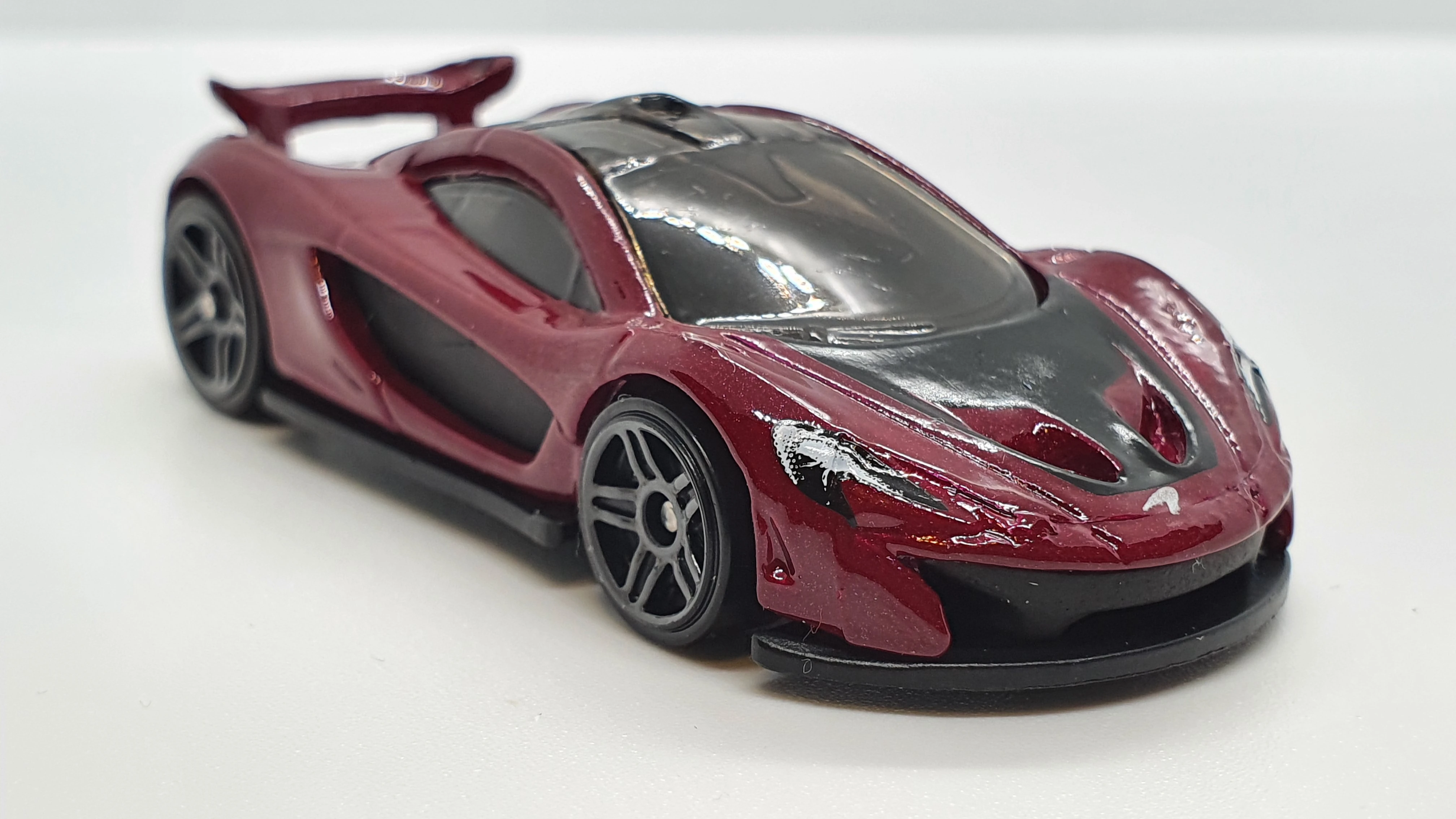 McLaren P1