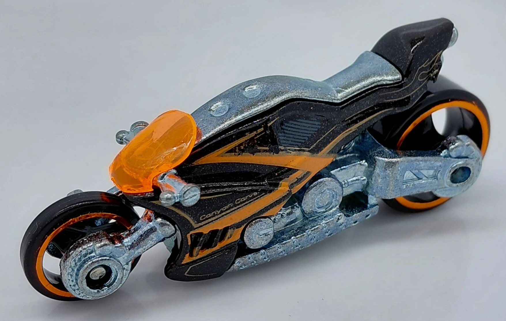 Canyon Carver