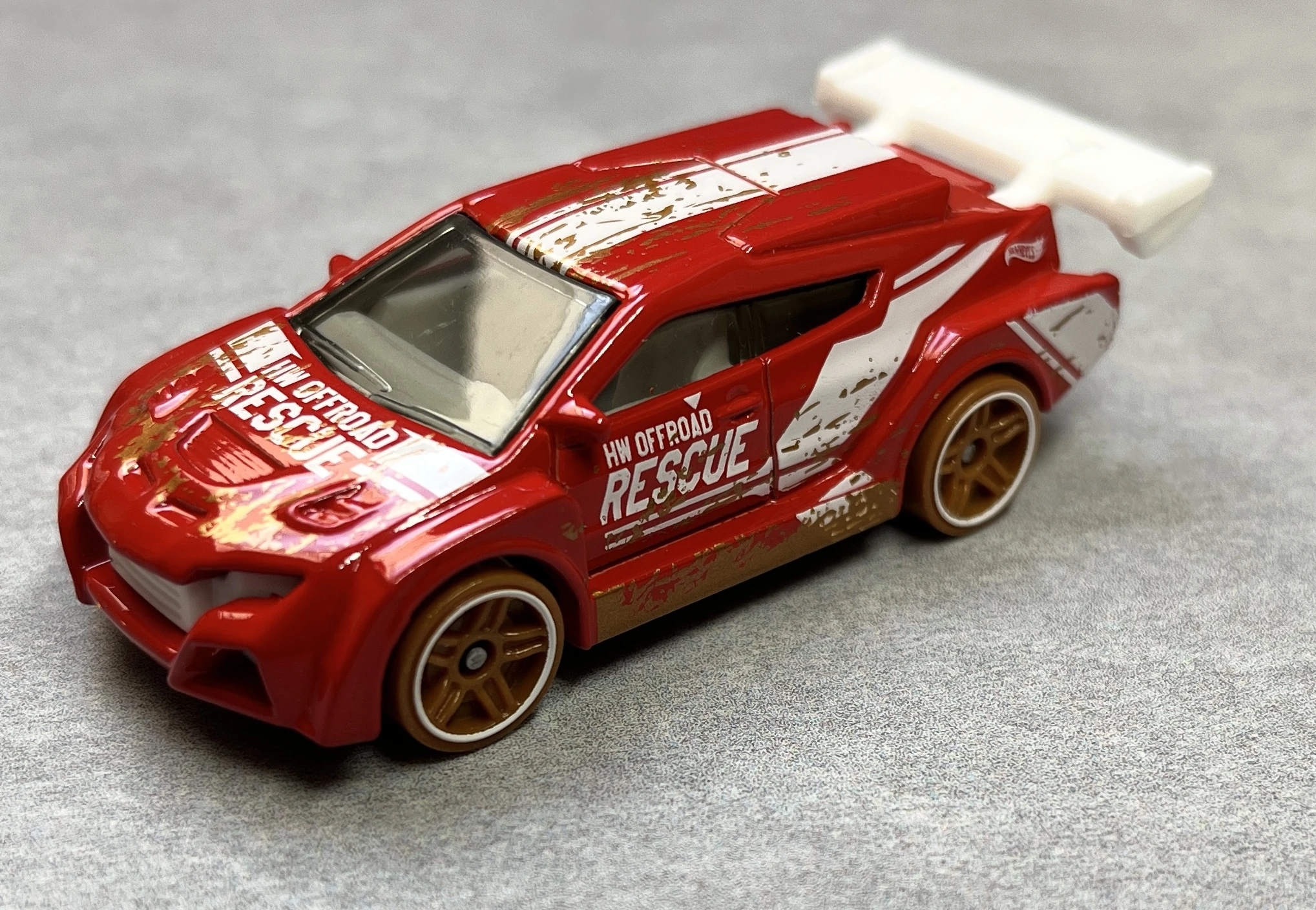 Loop Coupe