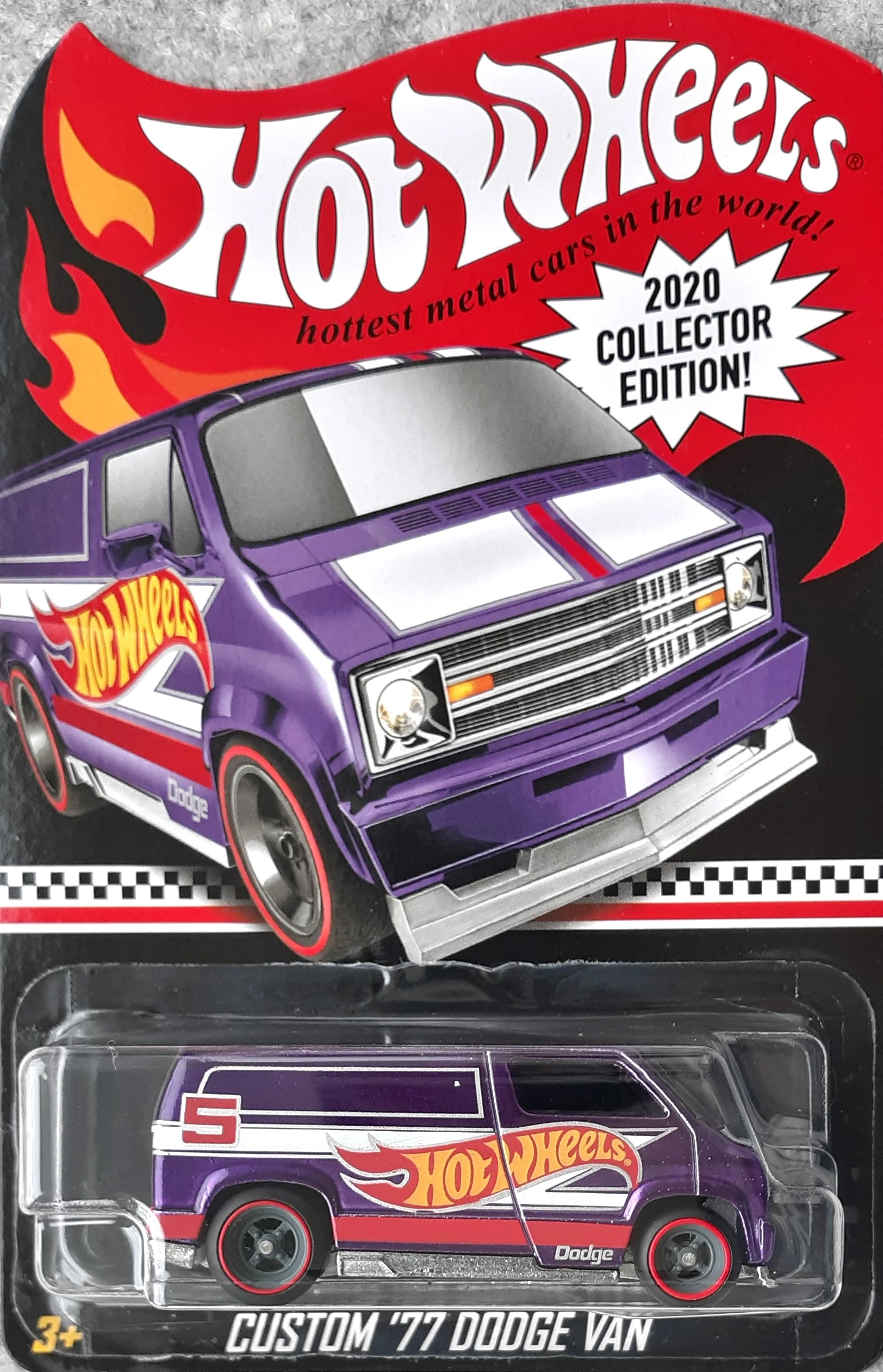 Custom '77 Dodge Van