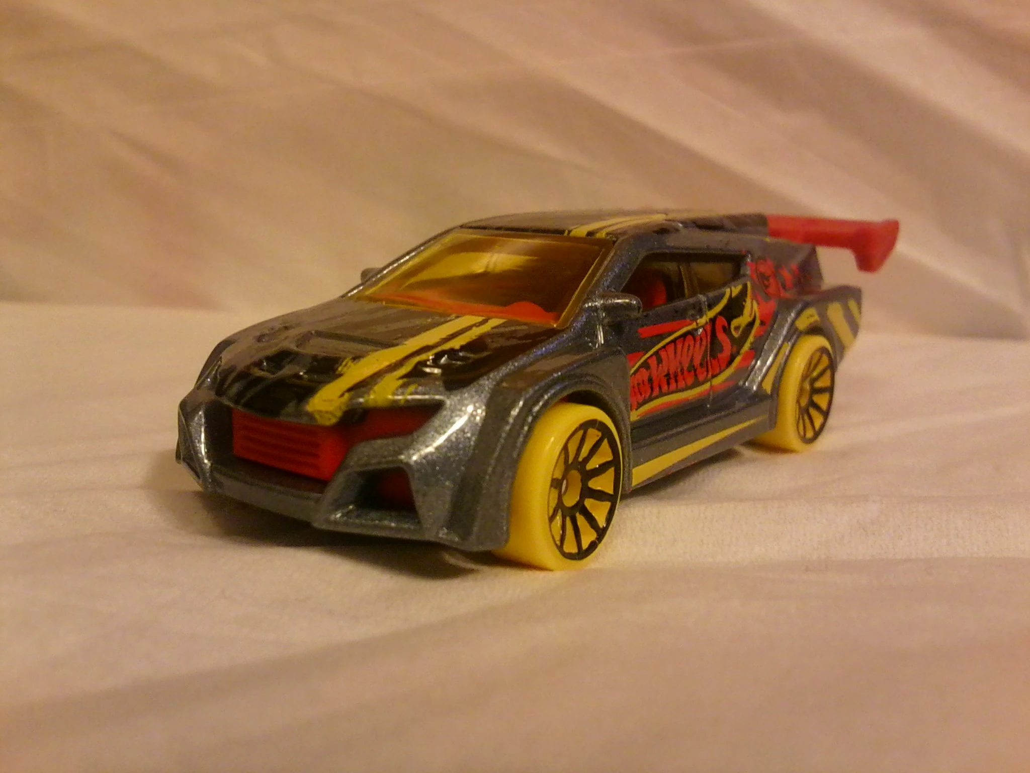 Loop Coupe
