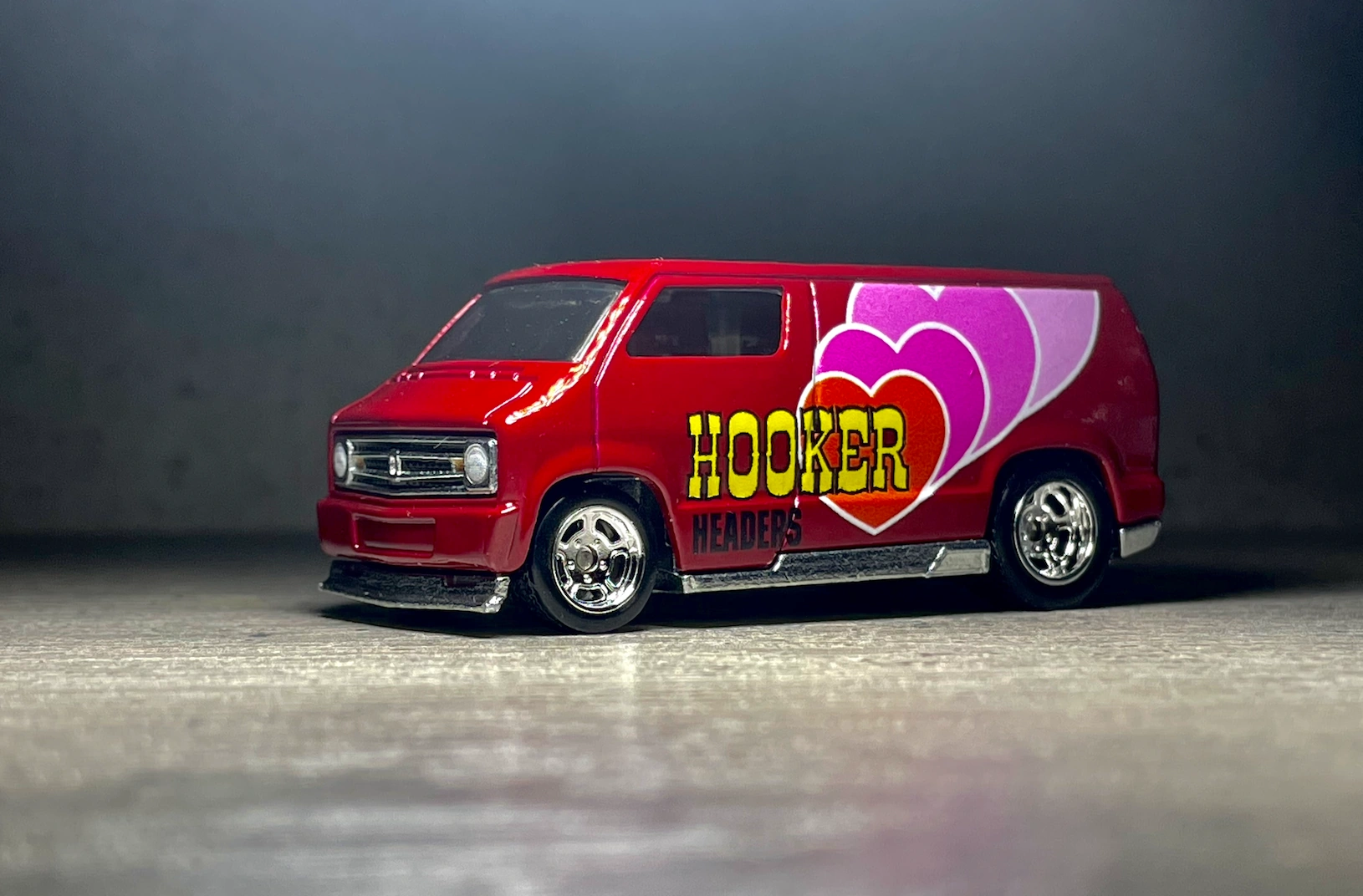 Custom '77 Dodge Van