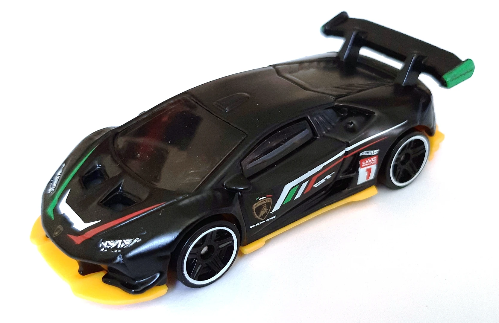 Lamborghini Huracán LP 620-2 Super Trofeo